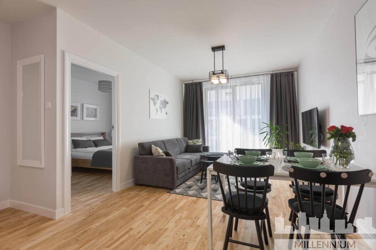 Millennium Union Apartment Варшава Екстериор снимка