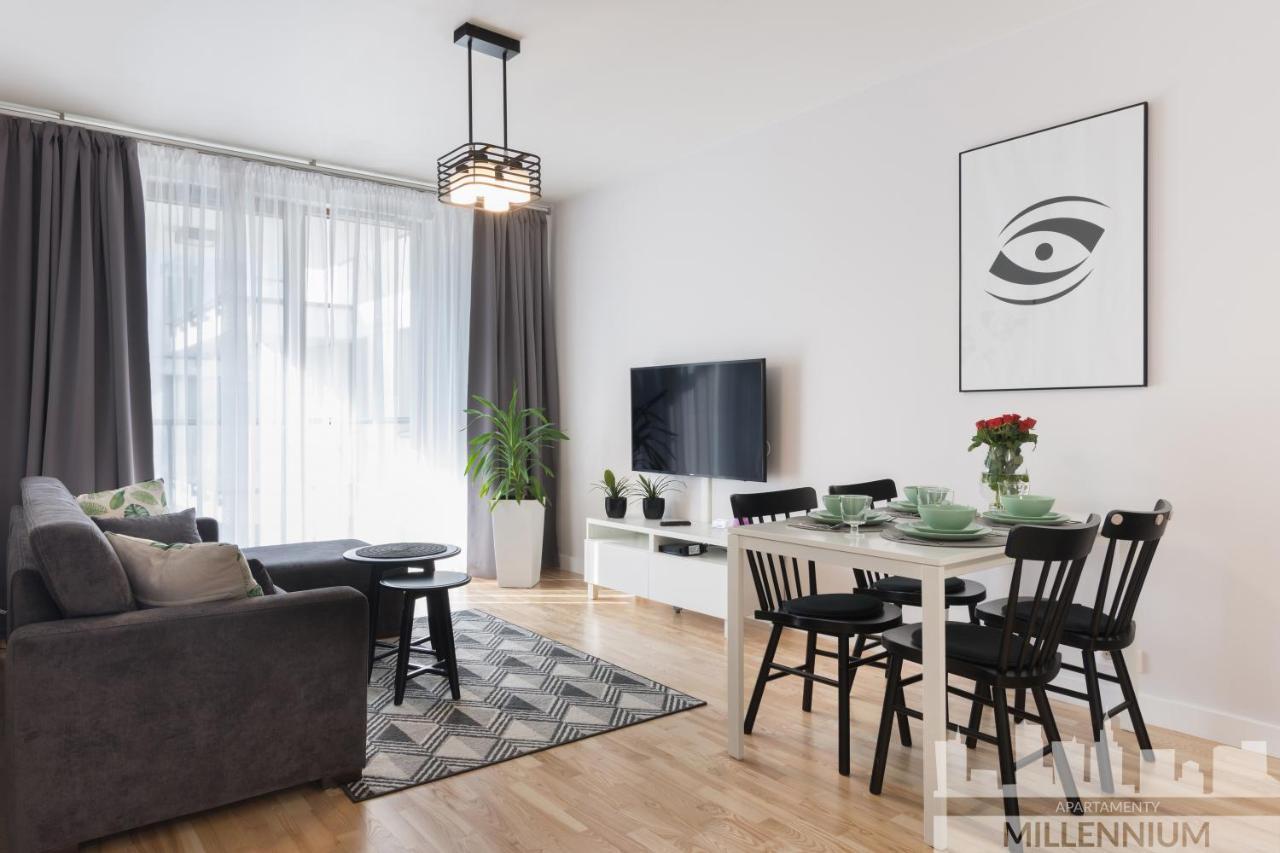 Millennium Union Apartment Варшава Екстериор снимка