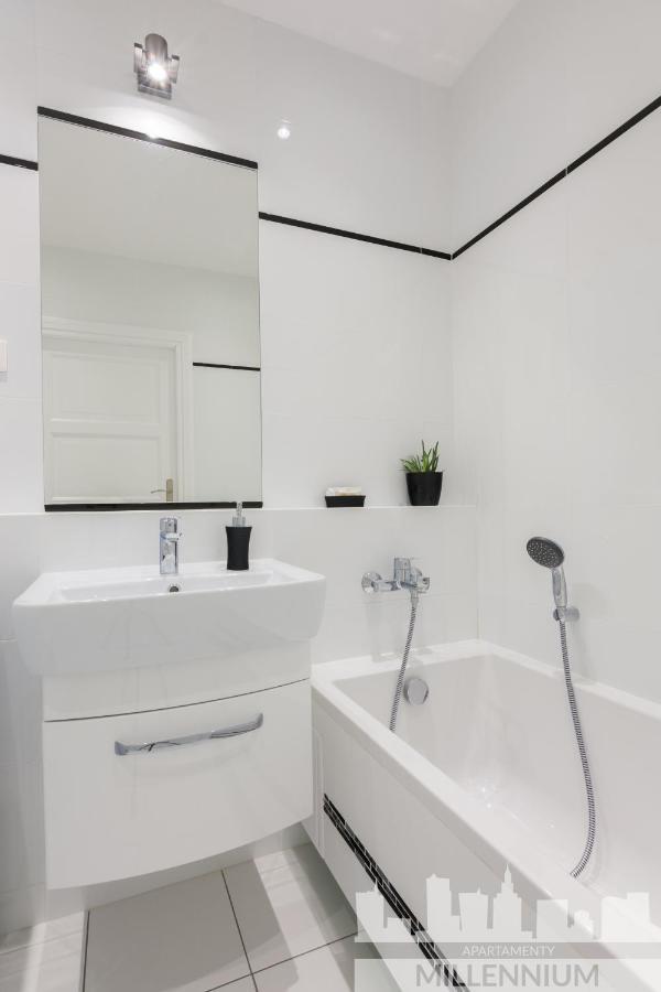 Millennium Union Apartment Варшава Екстериор снимка